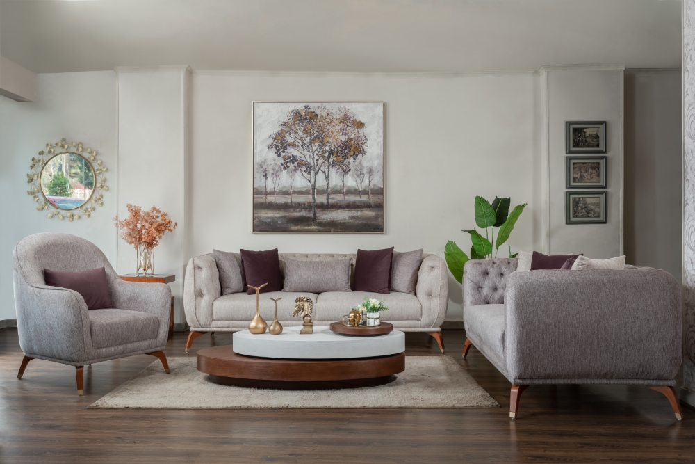 Multi-Functional Marvels: Maximizing Space with Convertible Furniture